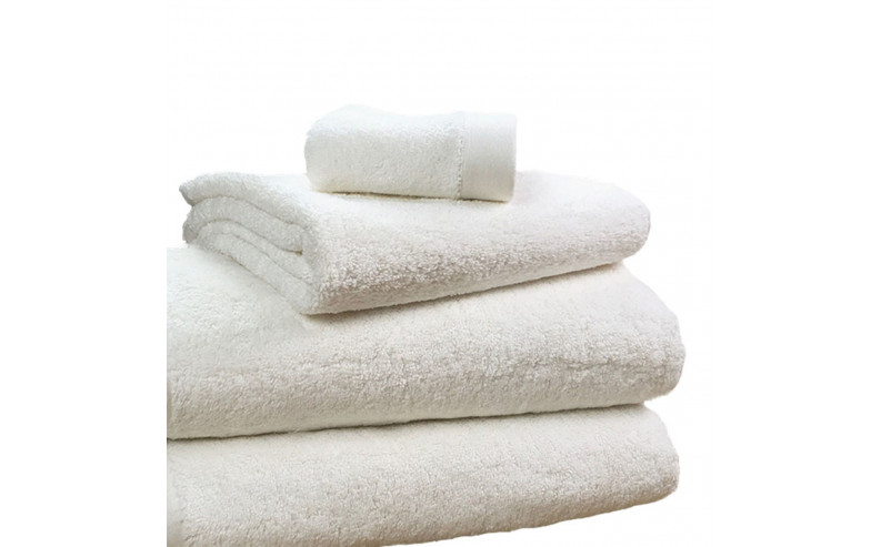 Serviette de bain Haute Densité 685g/m2 Ivoire