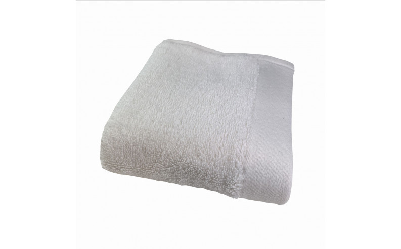 Serviette invité Haute Densité 685 g / m2